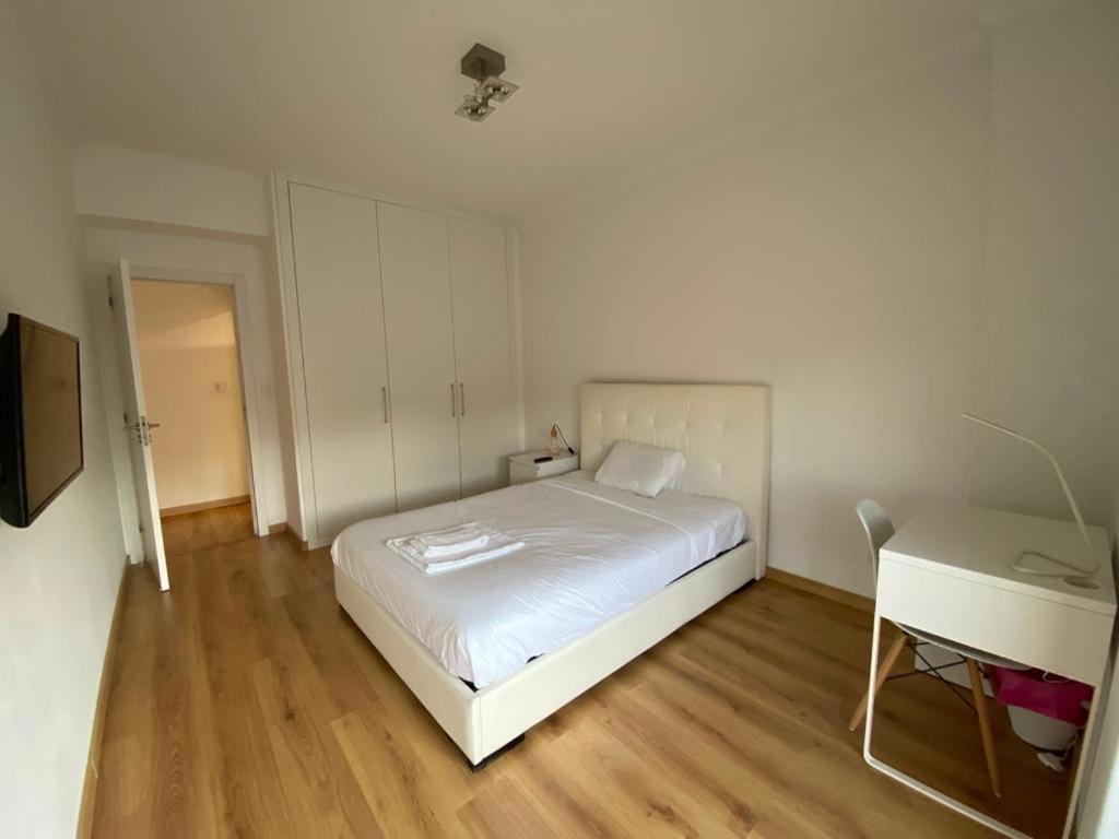 Bedrooms In Modern Guest House Almada Exterior foto